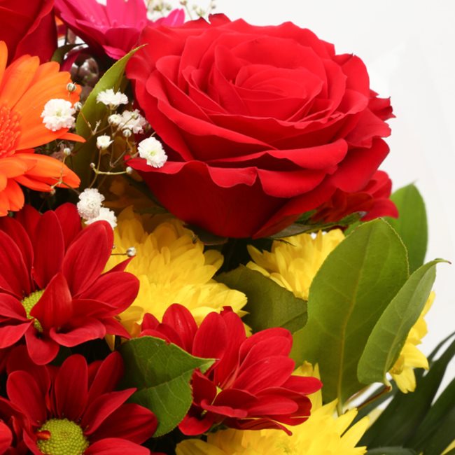 Birthday Balloon & Beauty Blooms Bouquet FlowersThis Beautiful Bouquet, carefully selected flowers with foliage are expertly arranged to create this dramatic design. This stunning gift is the ultimate gift to create an impression. Beautifully wrapped and