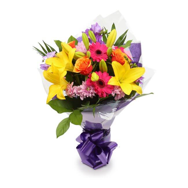 Embrace Flowers BouquetThis Beautiful Bouquet, carefully selected flowers with foliage are expertly arranged to create this dramatic design. This stunning gift is the ultimate gift to create an impression. Beautifully wrapped and tied with ribbon before b