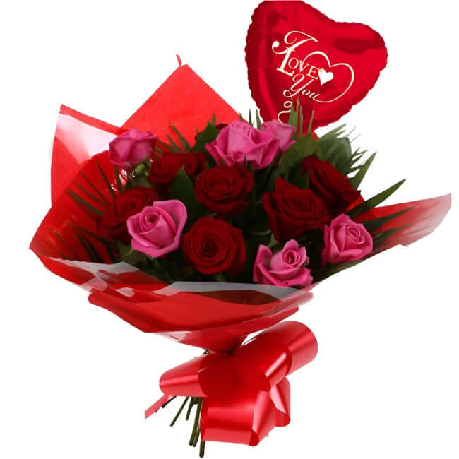 Love You Balloon & Blush Roses BouquetI Love You Balloon & Blush Roses, 12 Roses, in pretty Pink and in Red, is a classic choice, ready to be displayed instantly. Beautifully wrapped and tied with ribbon.£19.99